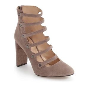 Vince Camuto VC-Davel Heels